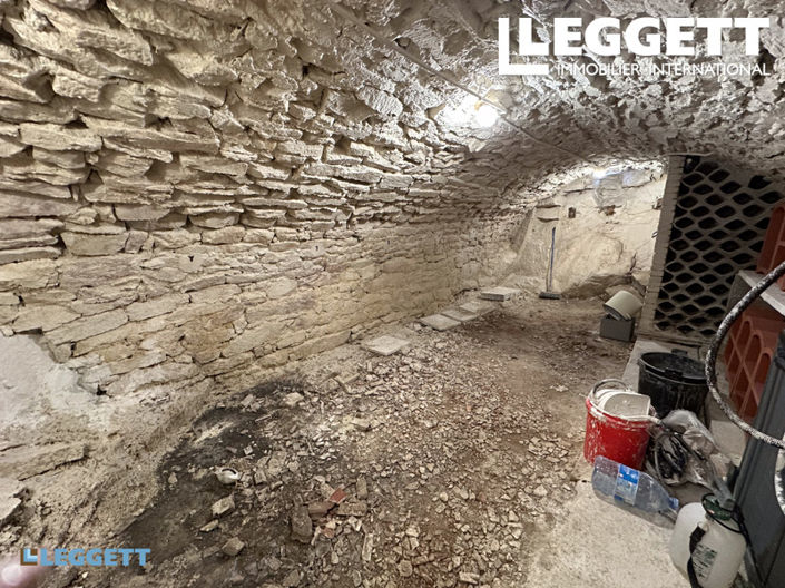 Image No.8-6 Bed House for sale