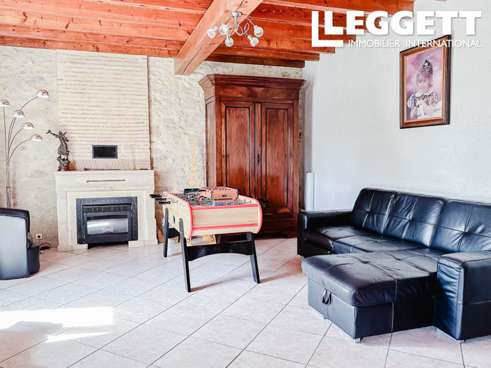 Image No.6-5 Bed House for sale