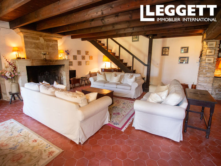 Image No.2-7 Bed House for sale