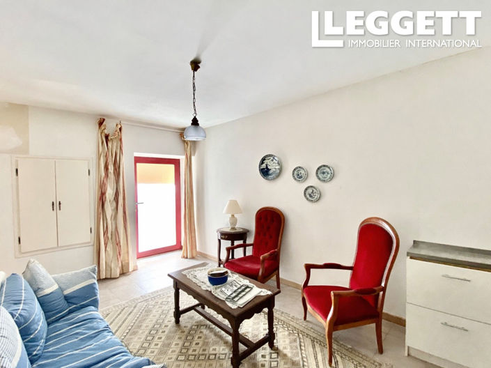 Image No.10-5 Bed House for sale