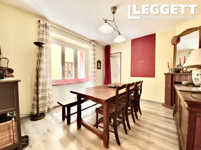 Image No.10-5 Bed House for sale