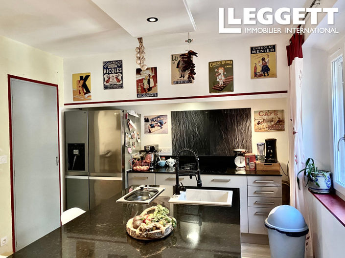 Image No.3-5 Bed House for sale