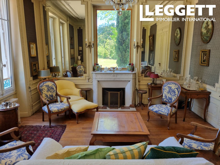 Image No.6-7 Bed House for sale