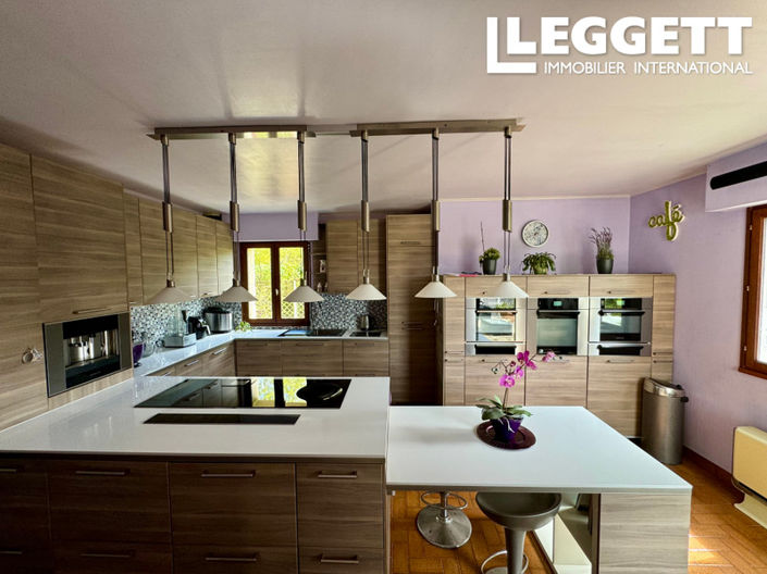 Image No.3-Maison de 5 chambres à vendre à Spézet