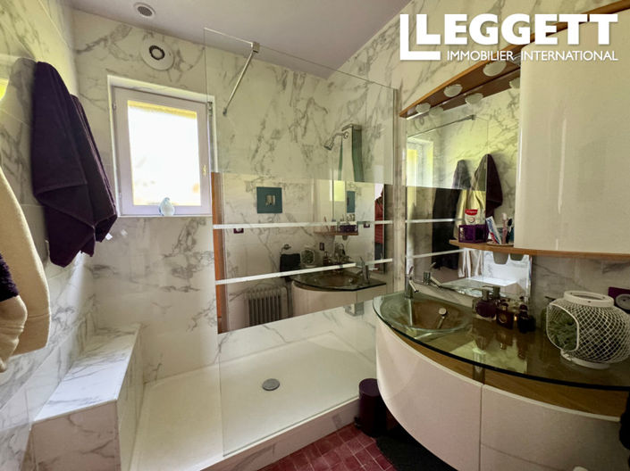 Image No.4-Maison de 5 chambres à vendre à Spézet