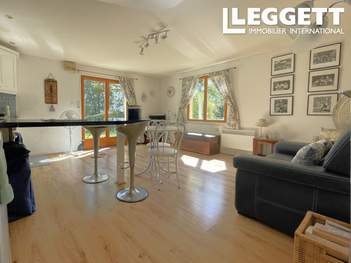 Image No.6-4 Bed House for sale