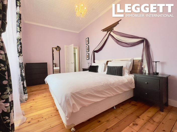 Image No.10-9 Bed Chateaux for sale