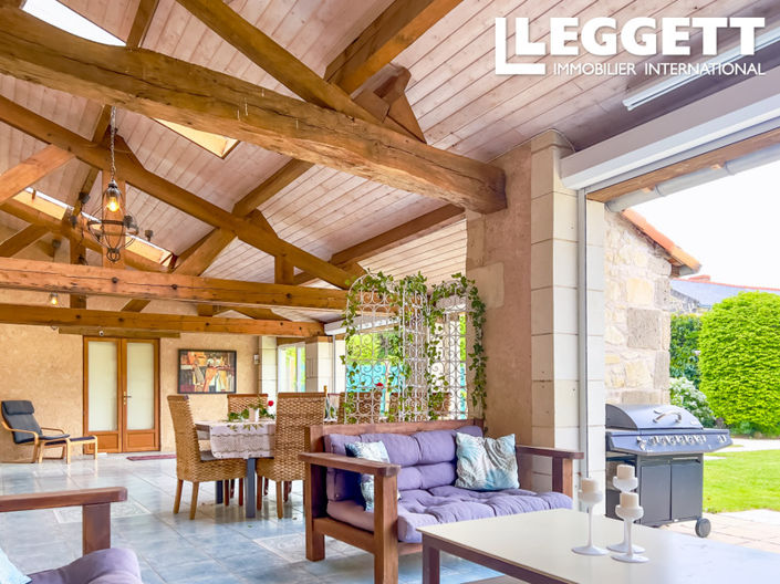 Image No.3-9 Bed Chateaux for sale