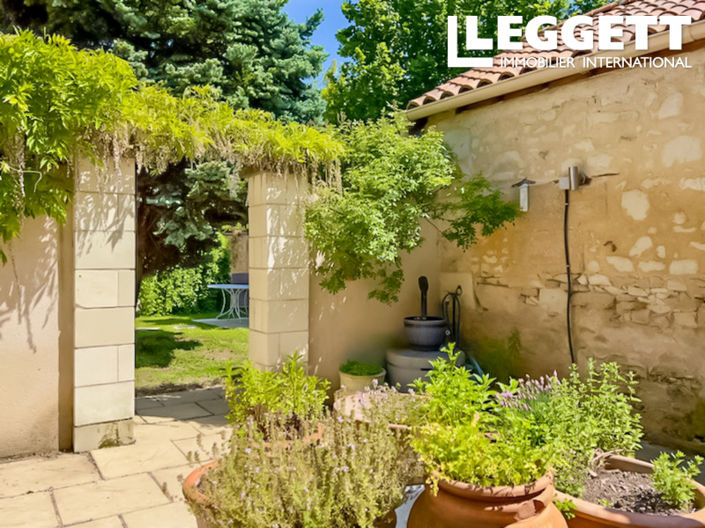 Image No.4-9 Bed Chateaux for sale