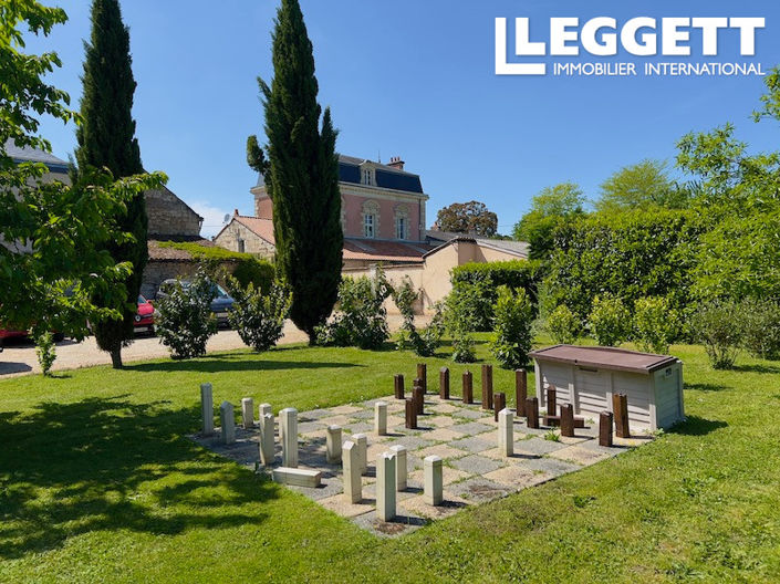 Image No.7-9 Bed Chateaux for sale