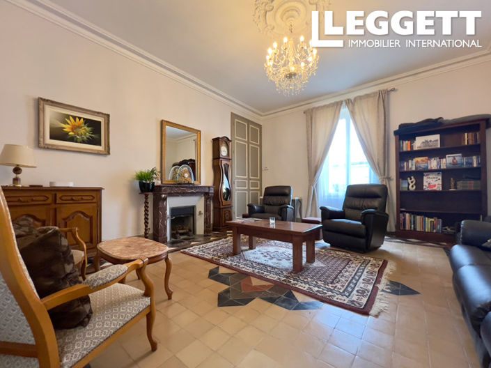 Image No.9-9 Bed Chateaux for sale