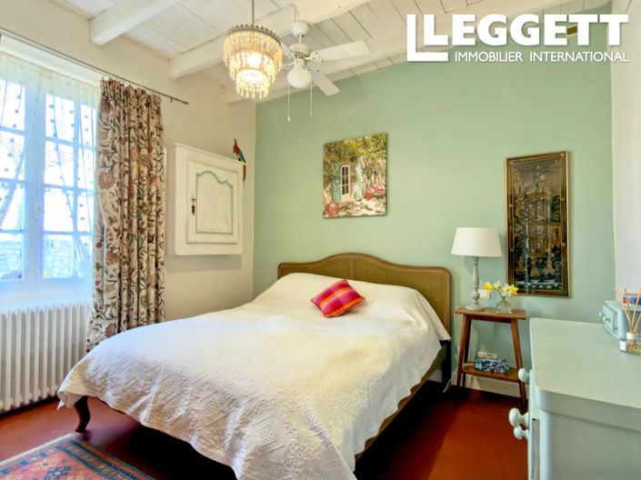 Image No.7-4 Bed House for sale