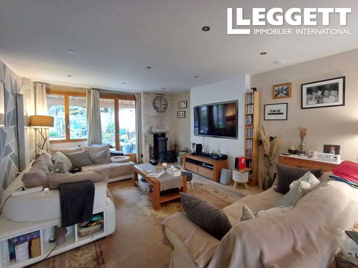 Image No.3-5 Bed House for sale