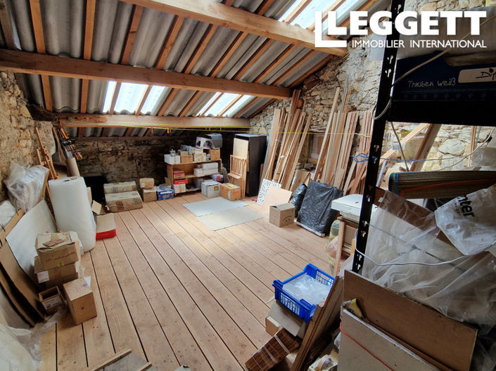 Image No.10-2 Bed House for sale