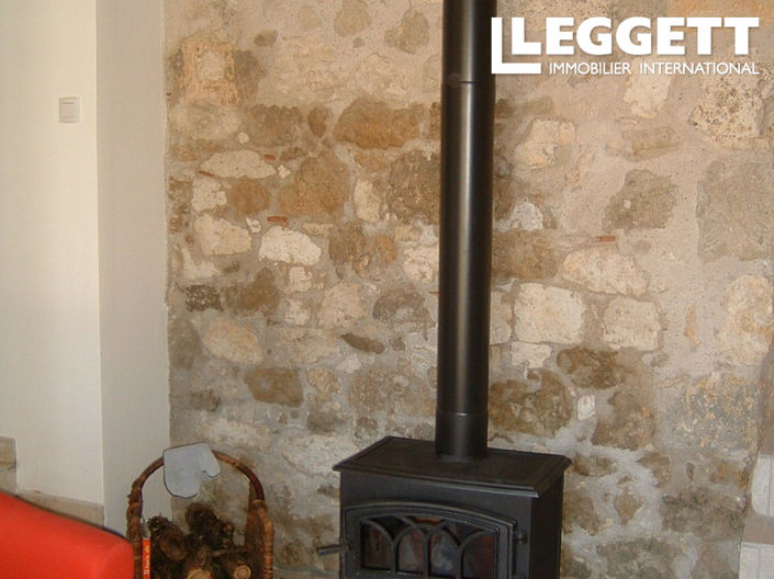 Image No.6-10 Bed Commercial for sale