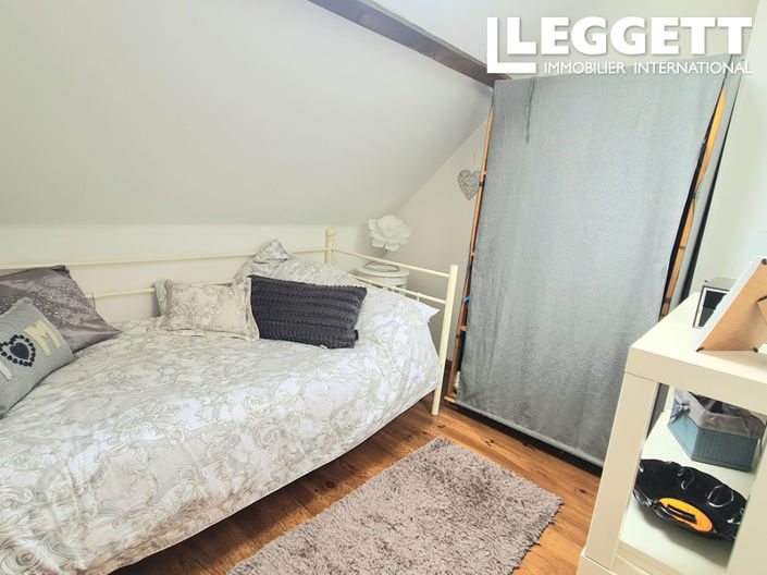 Image No.5-3 Bed House for sale