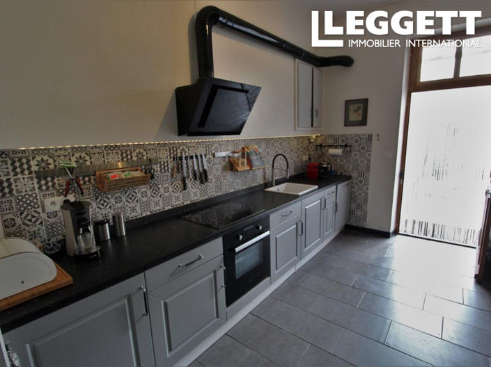 Image No.3-4 Bed House for sale