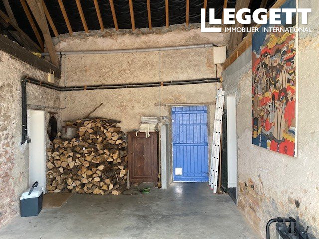 Image No.10-3 Bed House for sale