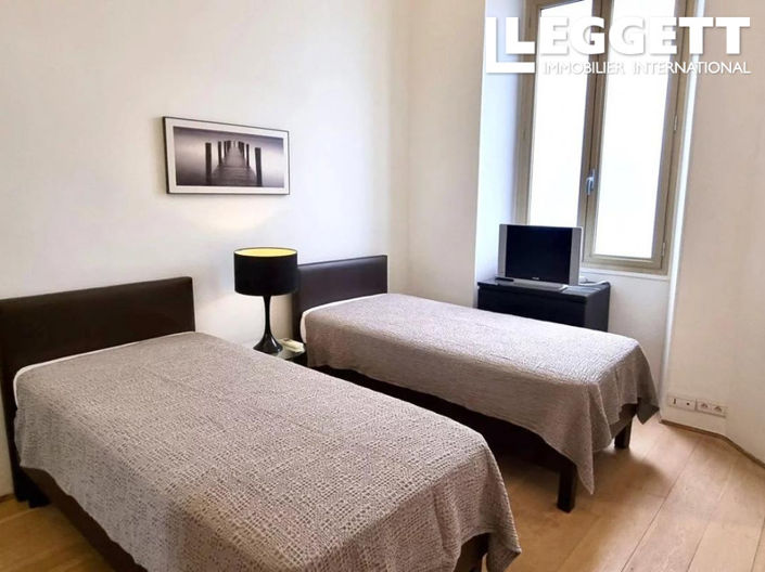 Image No.8-2 Bed Apartment for sale