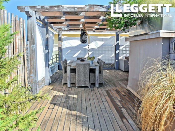 Image No.3-Appartement de 2 chambres à vendre à Cannes