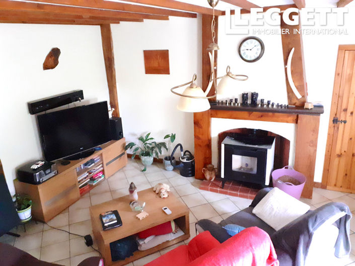 Image No.6-3 Bed House for sale