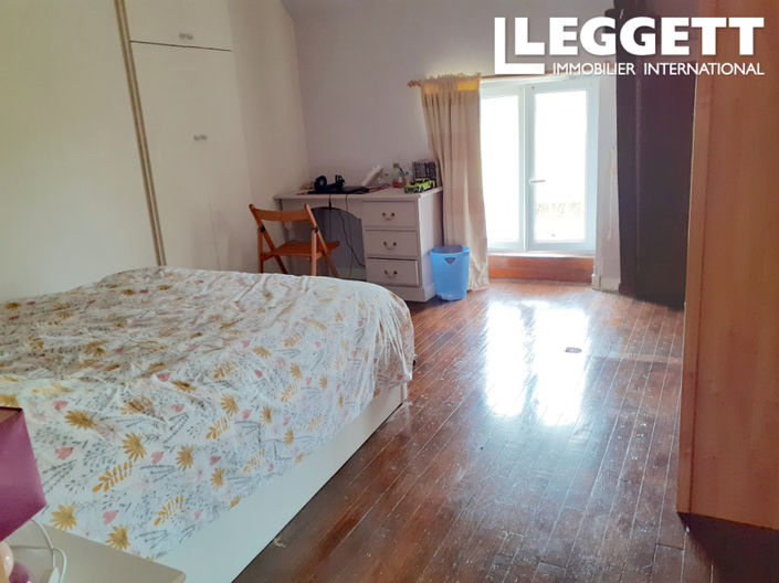 Image No.7-3 Bed House for sale