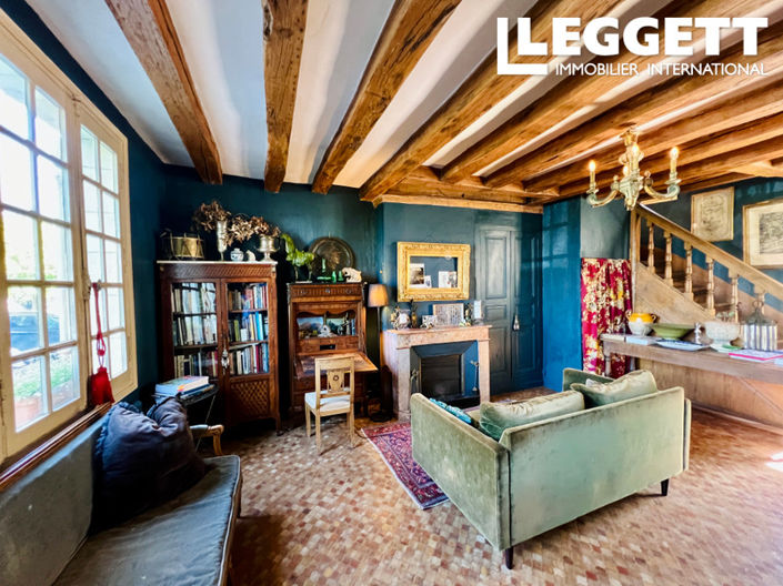 Image No.2-4 Bed House for sale