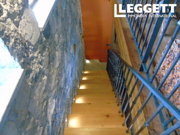 ahr0chm6ly9jzg4uagvzdglhlmltbw8vaw1hz2uvvevom