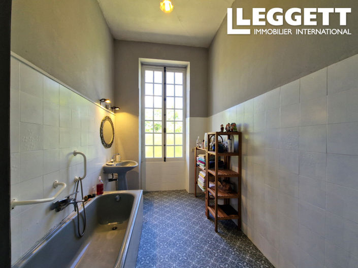 Image No.9-Maison de 8 chambres à vendre à Mont-de-Marsan