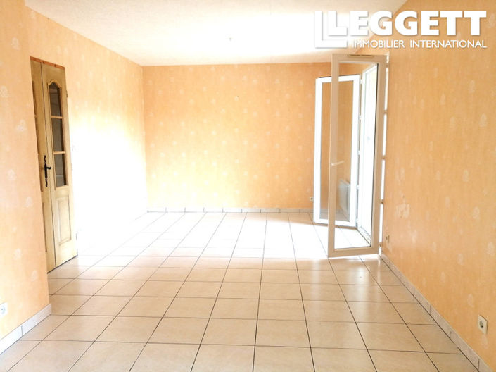 Image No.2-2 Bed House for sale