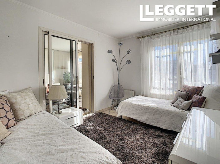 Image No.10-2 Bed Apartment for sale