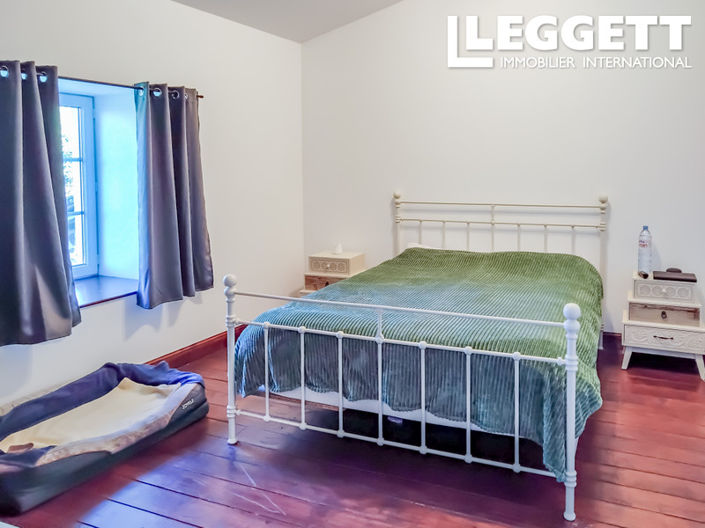 Image No.5-4 Bed House for sale