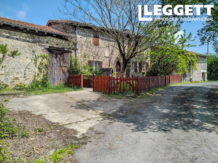 Image No.6-Maison de 4 chambres à vendre à Lesignac-Durand