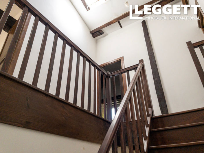 Image No.7-4 Bed House for sale