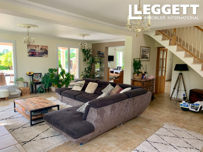 Image No.5-Maison de 6 chambres à vendre à Échebrune