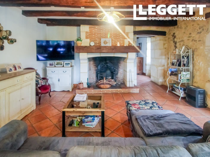 Image No.6-12 Bed House for sale