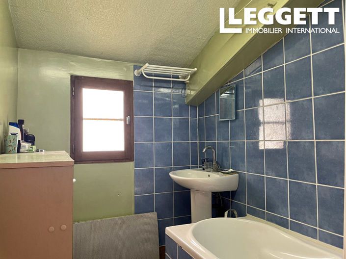 Image No.5-1 Bed House for sale