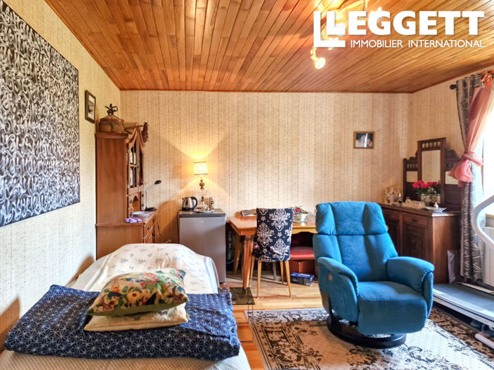 Image No.6-3 Bed House for sale