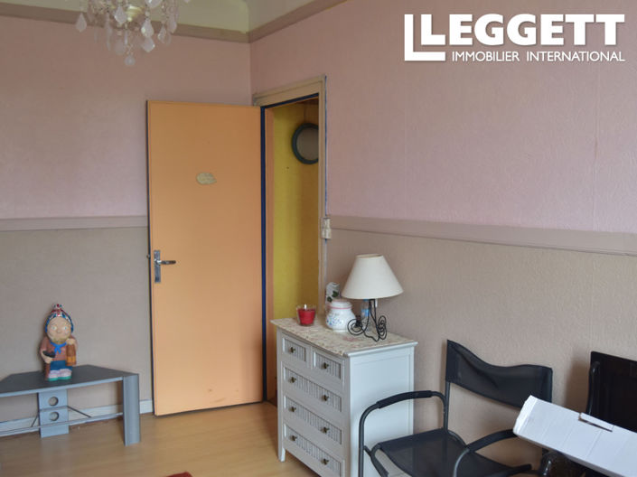 Image No.7-2 Bed House for sale