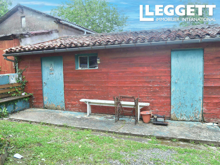 Image No.9-2 Bed House for sale