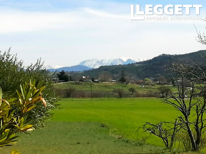 Image No.2-4 Bed House for sale