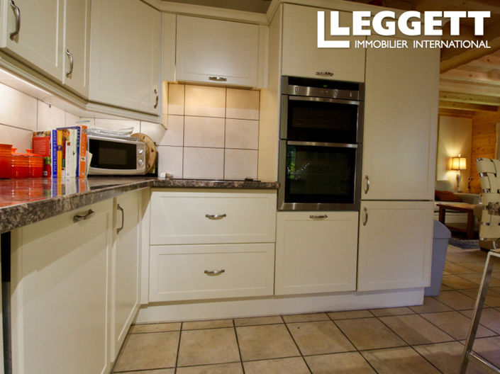 Image No.4-3 Bed House for sale