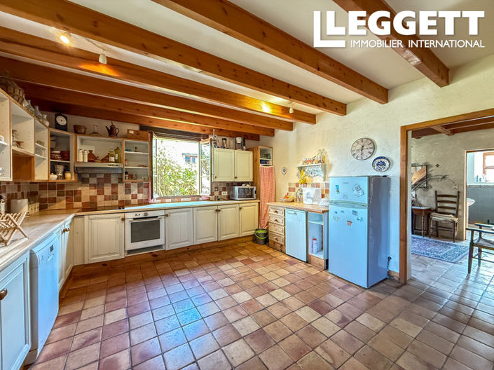 Image No.5-4 Bed House for sale