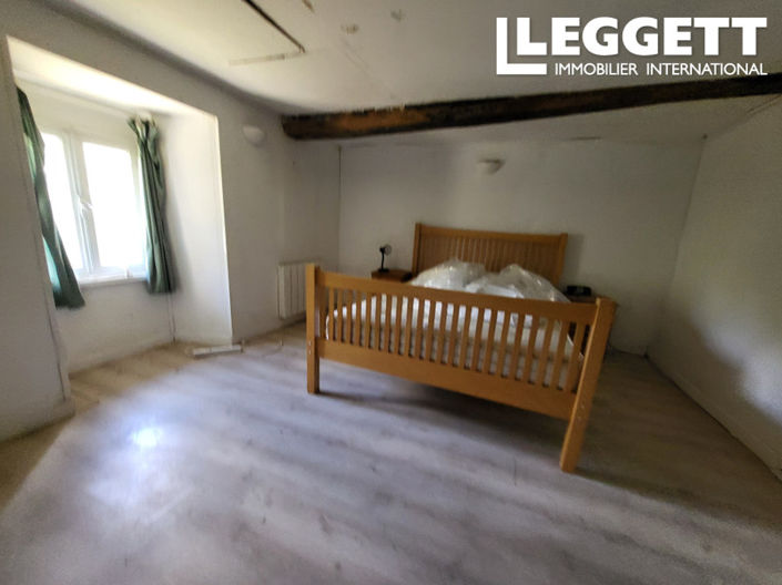 Image No.9-3 Bed House for sale