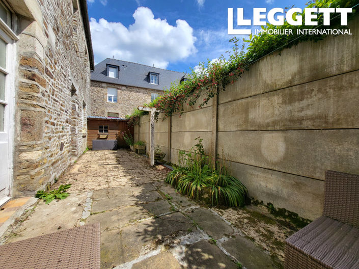 Image No.2-5 Bed House for sale