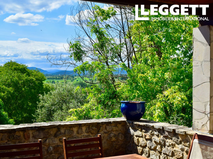 Image No.2-4 Bed House for sale