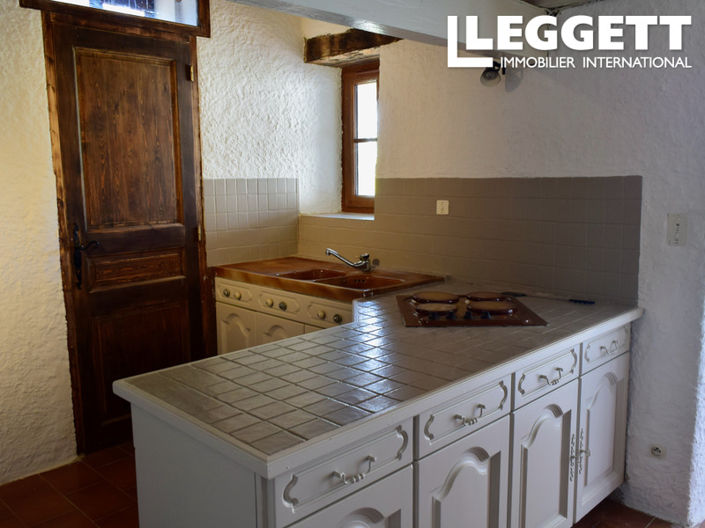 Image No.8-4 Bed House for sale