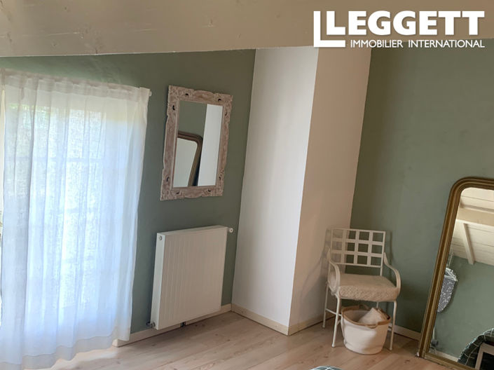 Image No.7-6 Bed House for sale