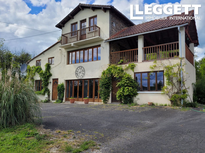 Image No.1-4 Bed House for sale
