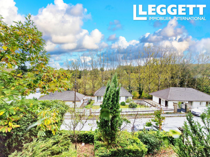 Image No.3-5 Bed House for sale